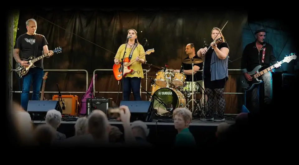 Folkroll @ No Milk Today